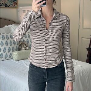 Abercrombie & Fitch Tan Fitted Button Down Shirt with Notched Collar